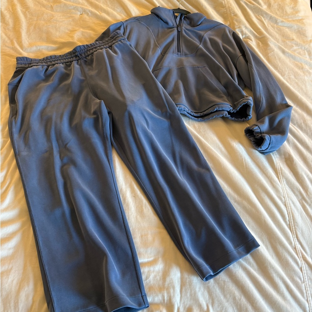 Lululemon Softstreme Set